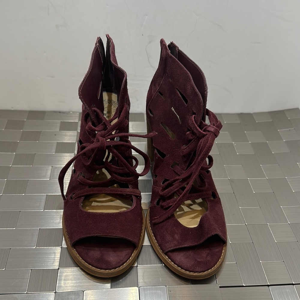Vince Camuto‎ Heels #160
